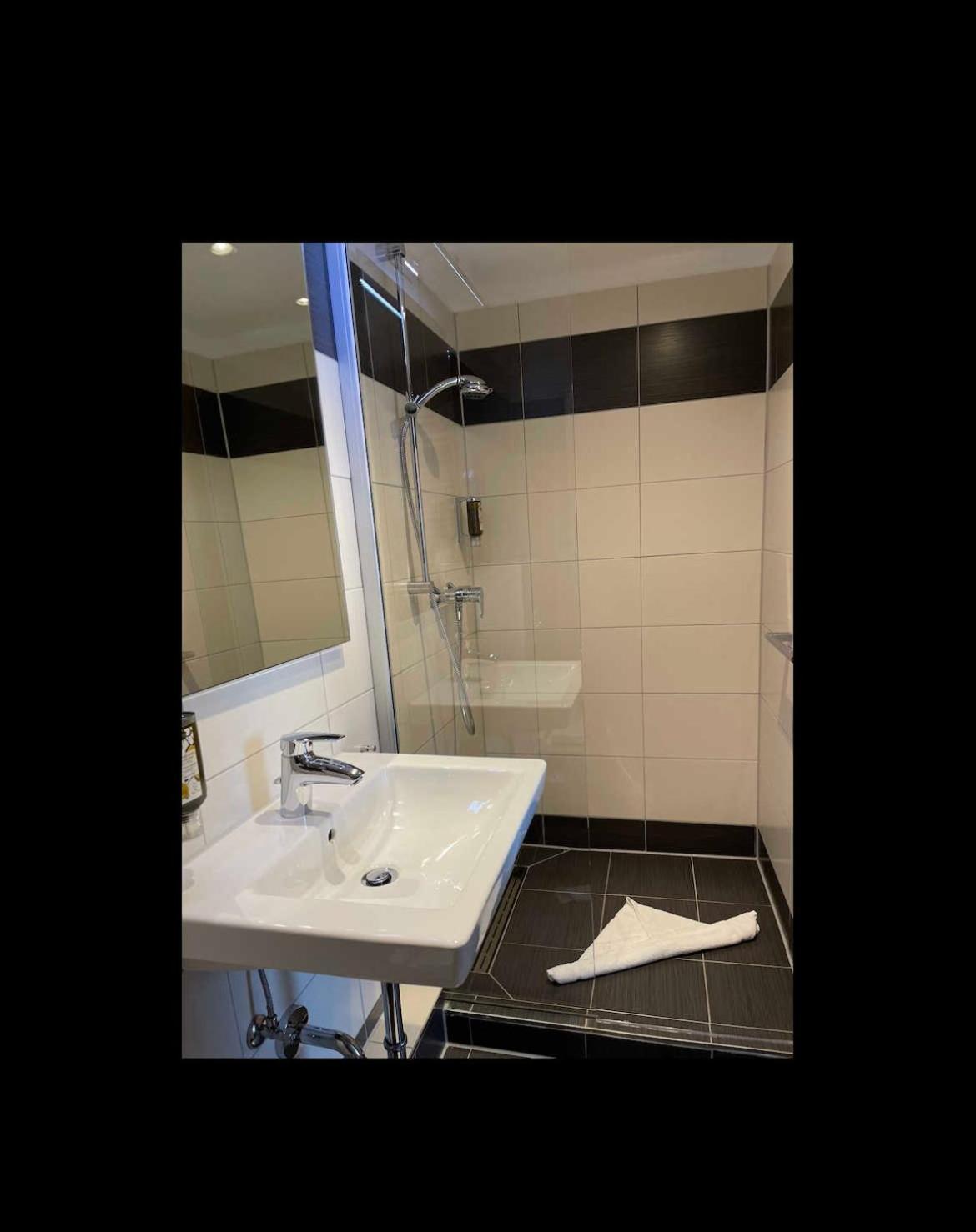 Seehotel Heligoland Esterno foto
